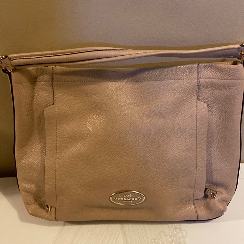 Coach Scout pebble leather handbag.